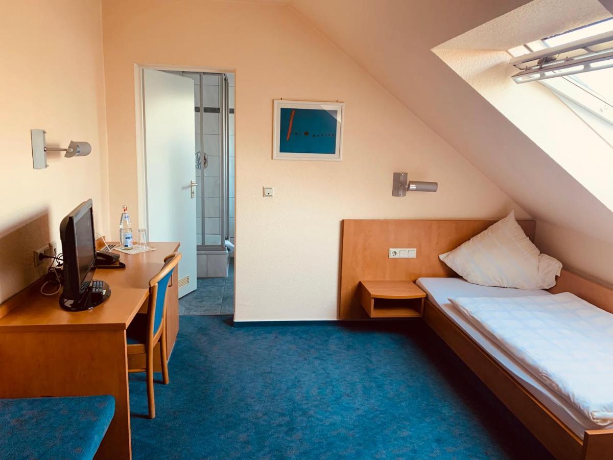 Hotel Montan Duisbourg Extérieur photo