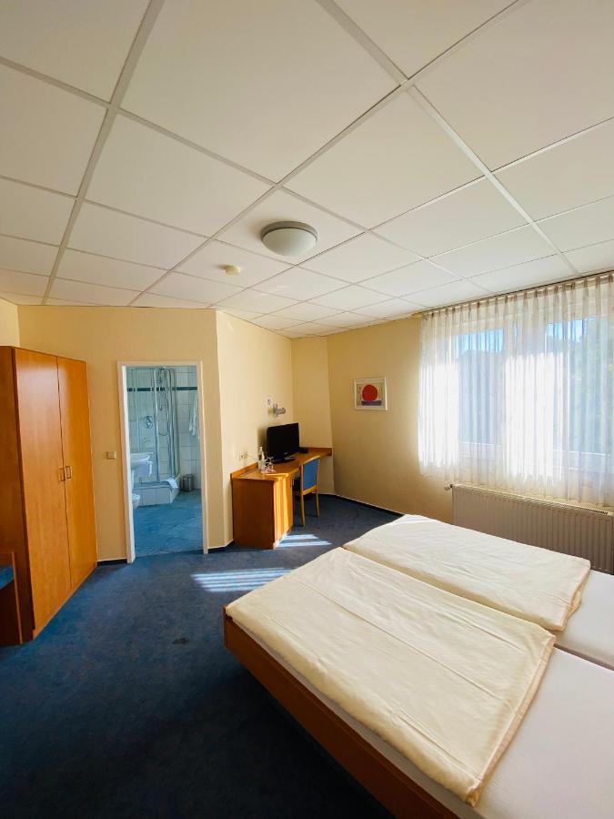 Hotel Montan Duisbourg Extérieur photo