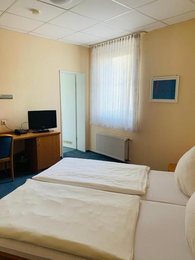 Hotel Montan Duisbourg Extérieur photo